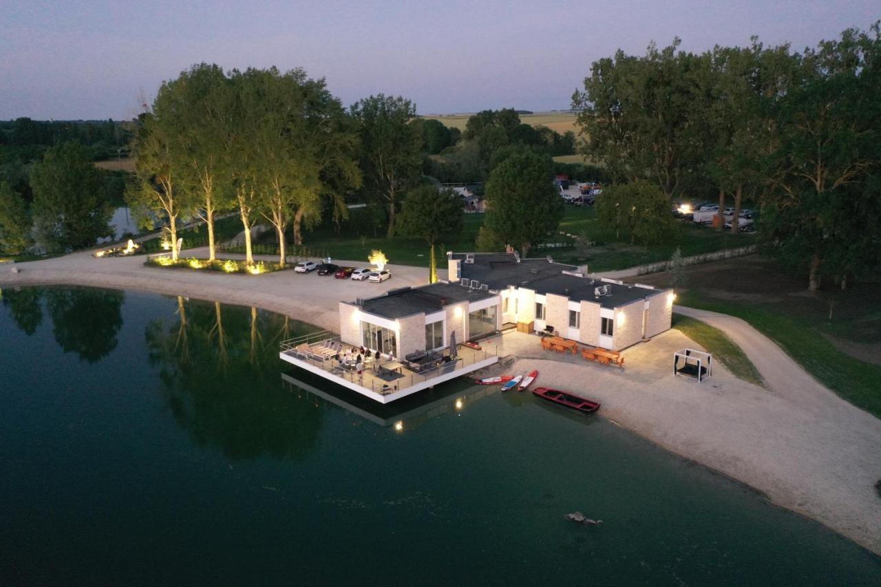 Les Etangs De La Bassee Gravon Buitenkant foto